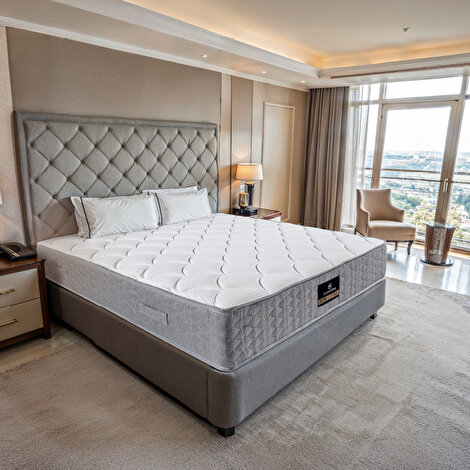 Serta Perfect Sleeper Majesty Yatak
